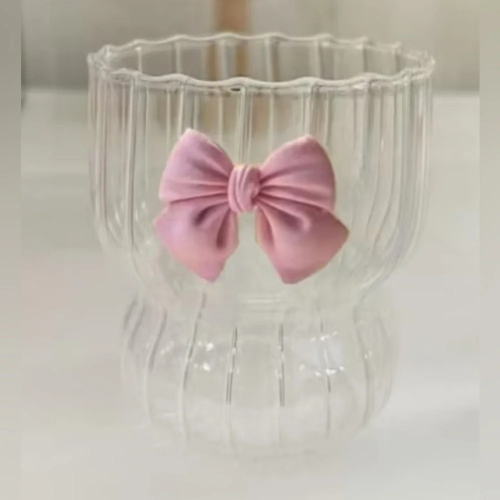 Clear Glass Vase with Pink Bow Accent 2 pieces